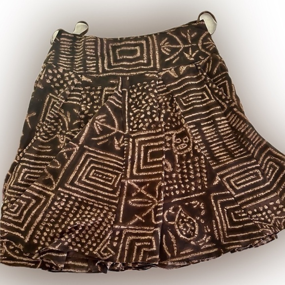 Chaps flowy  A Line Skirt Size 4